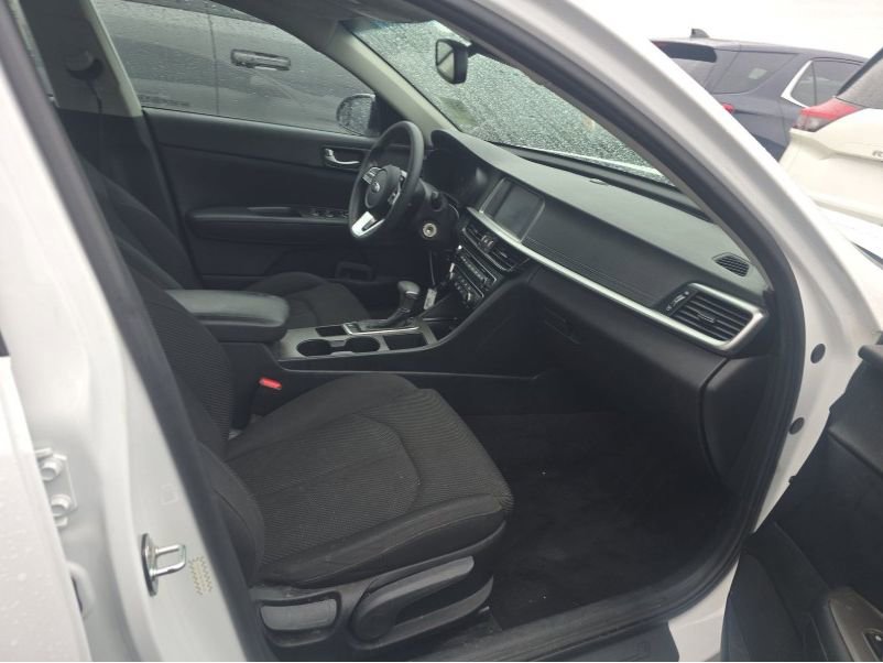 Used 2020 Kia Optima LX image 16
