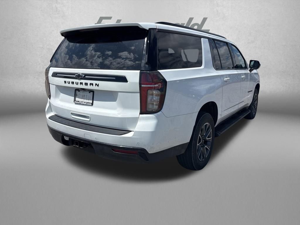 Used 2023 Chevrolet Suburban Z71 AWD/4WD image 5