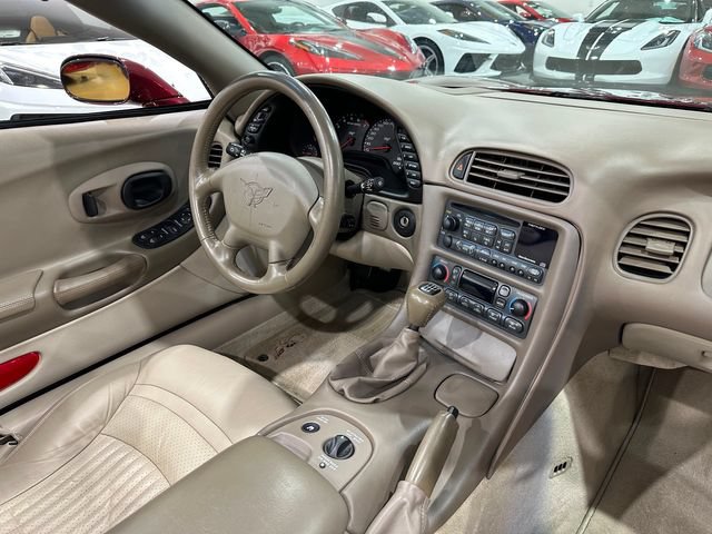 Used 2003 Chevrolet Corvette Convertible w/ Preferred Equipment Group1 RWD image 13