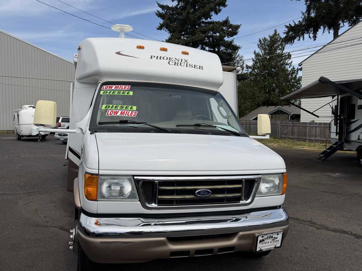 Used 2006 Ford E-450 and Econoline 450 RWD image 2