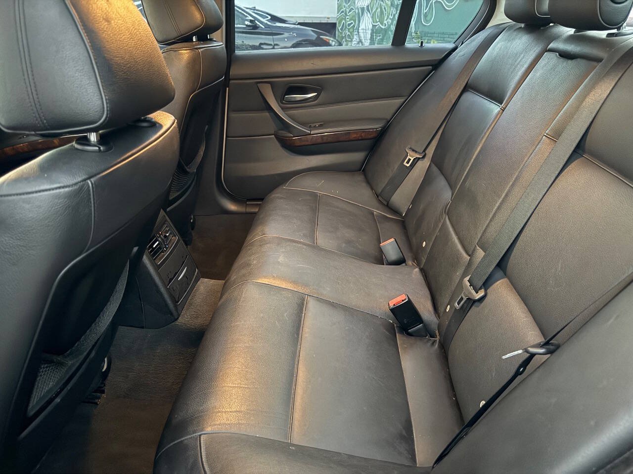 Used 2006 BMW 325i Sedan RWD image 18