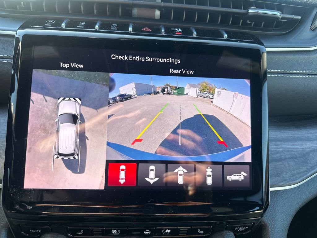 Used 2024 Jeep Grand Cherokee L Limited w/ Luxury Tech Group II image 50