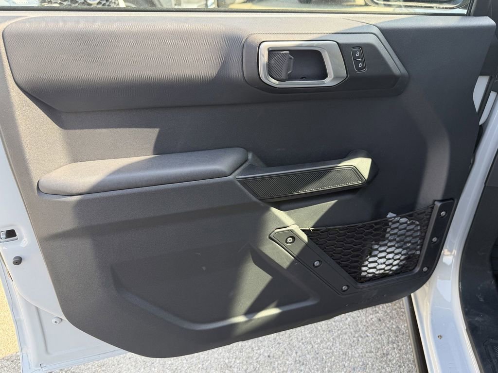 New 2026 Ford Bronco Outer Banks w/ Sasquatch Package AWD/4WD image 17