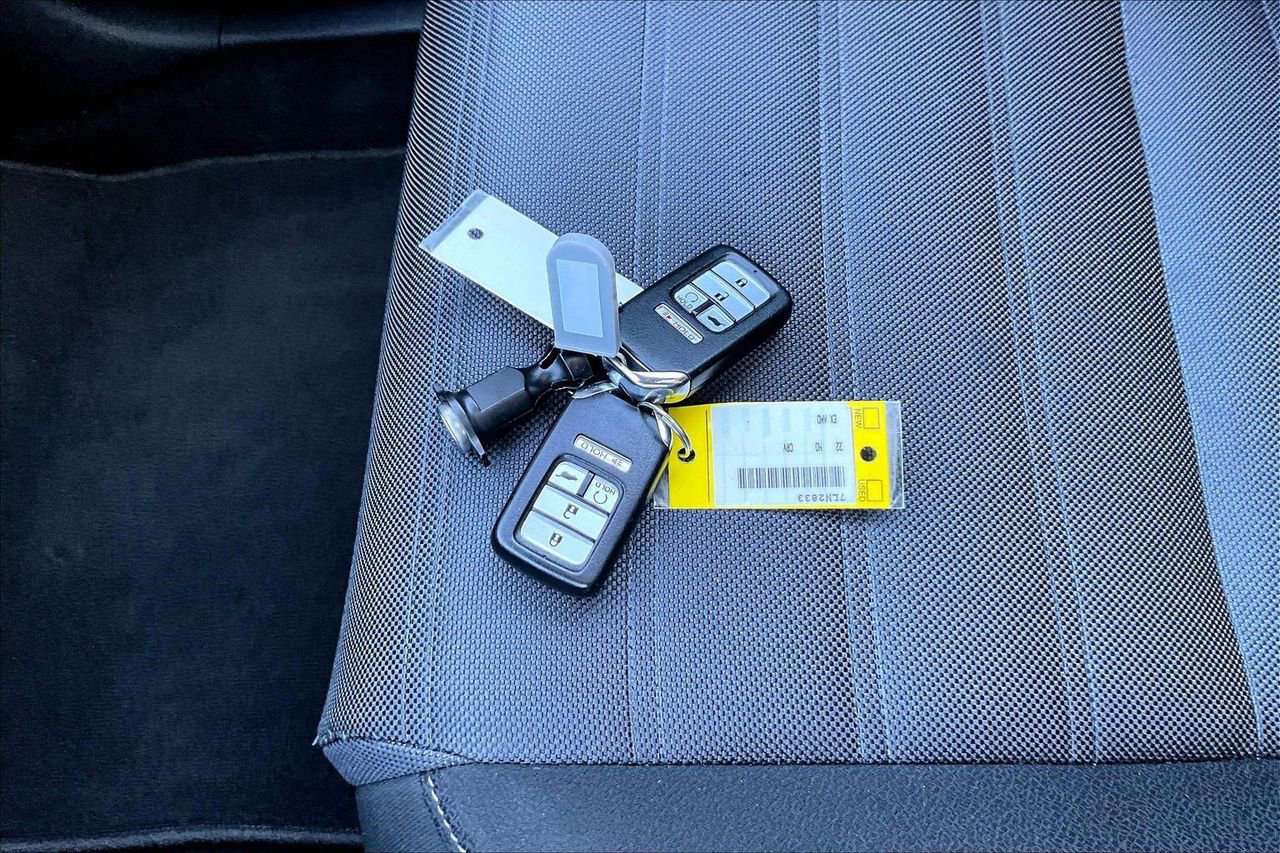 Used 2022 Honda CR-V EX image 31