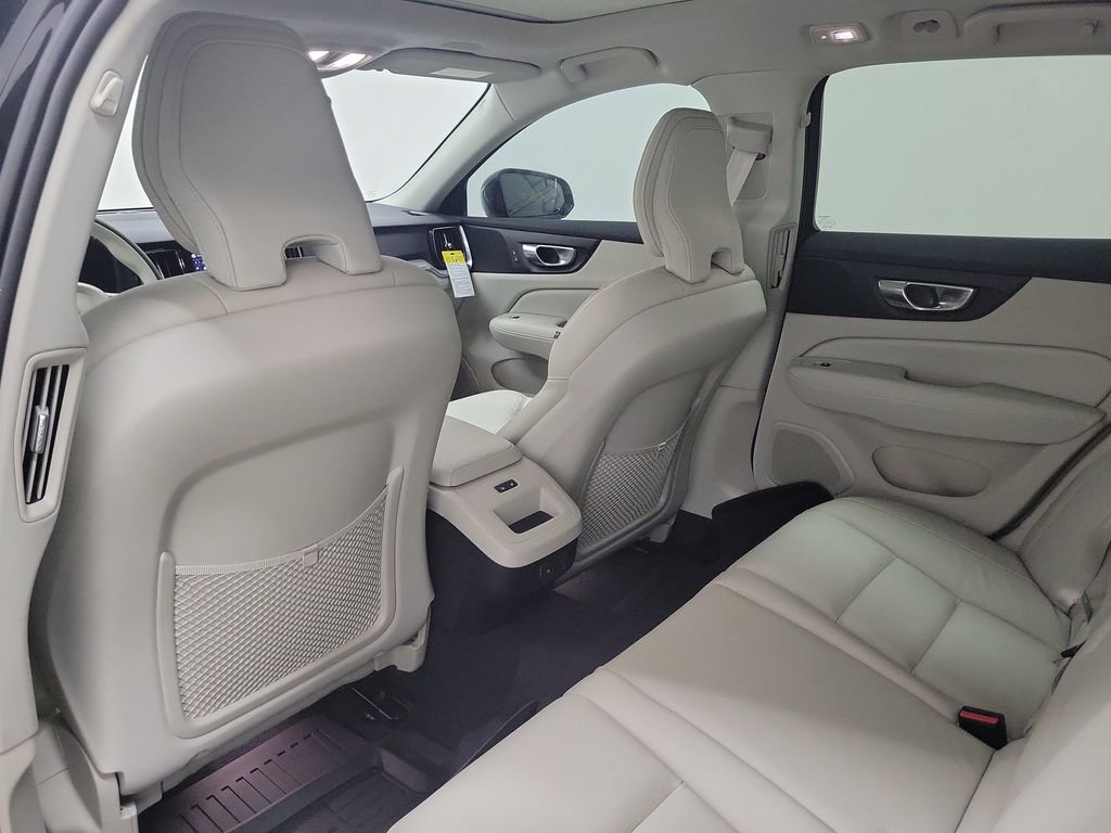 New 2026 Volvo V60 B5 Cross Country Plus w/ Protection Package Premier image 14
