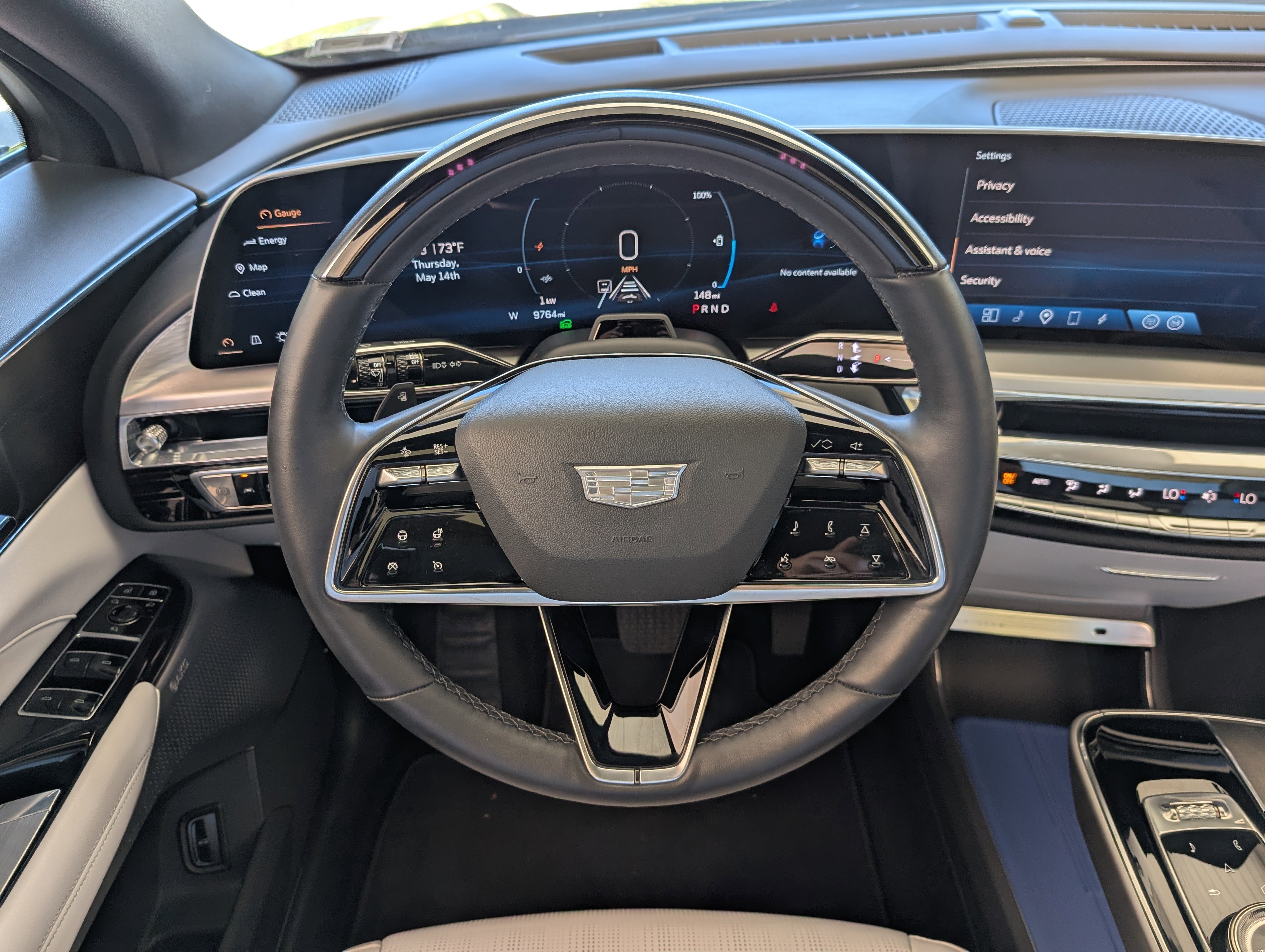 Used 2023 Cadillac Lyriq 2WD image 24