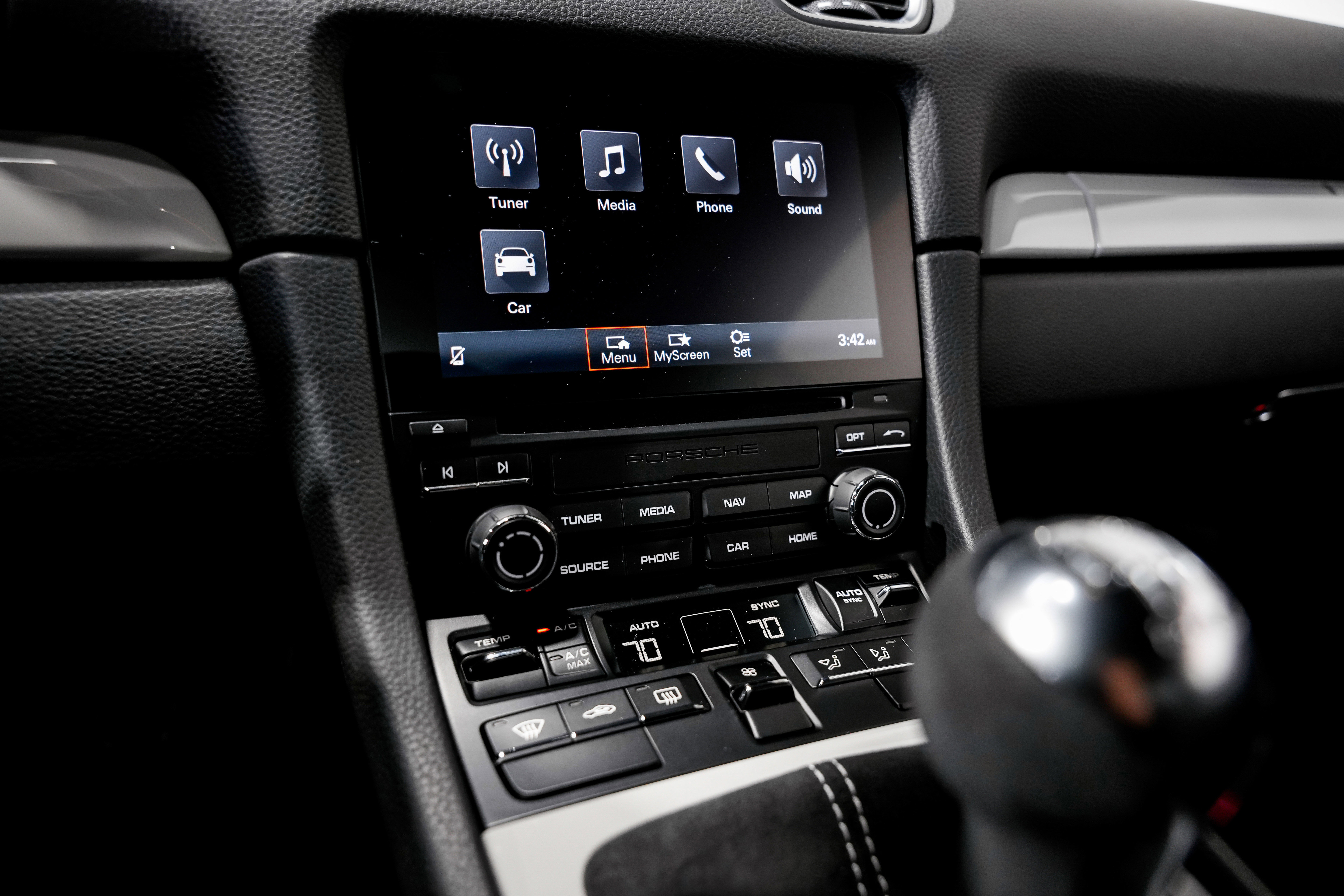 Used 2021 Porsche 718 Cayman GT4 image 14