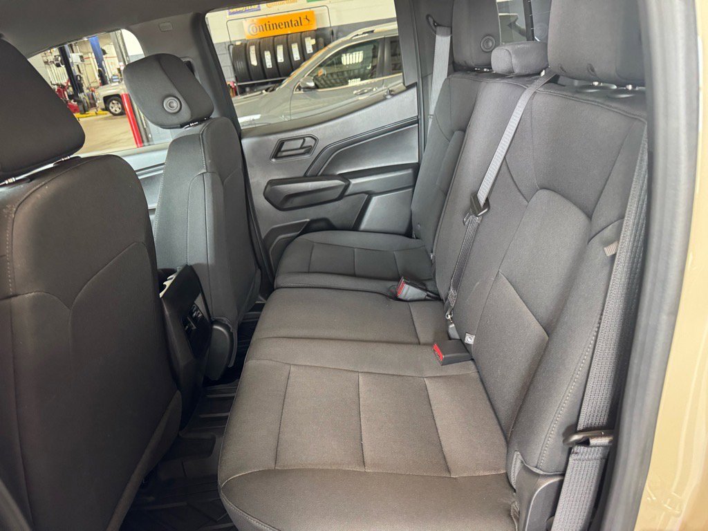 Used 2023 Chevrolet Colorado Trail Boss w/ Advanced Trailering Package image 11