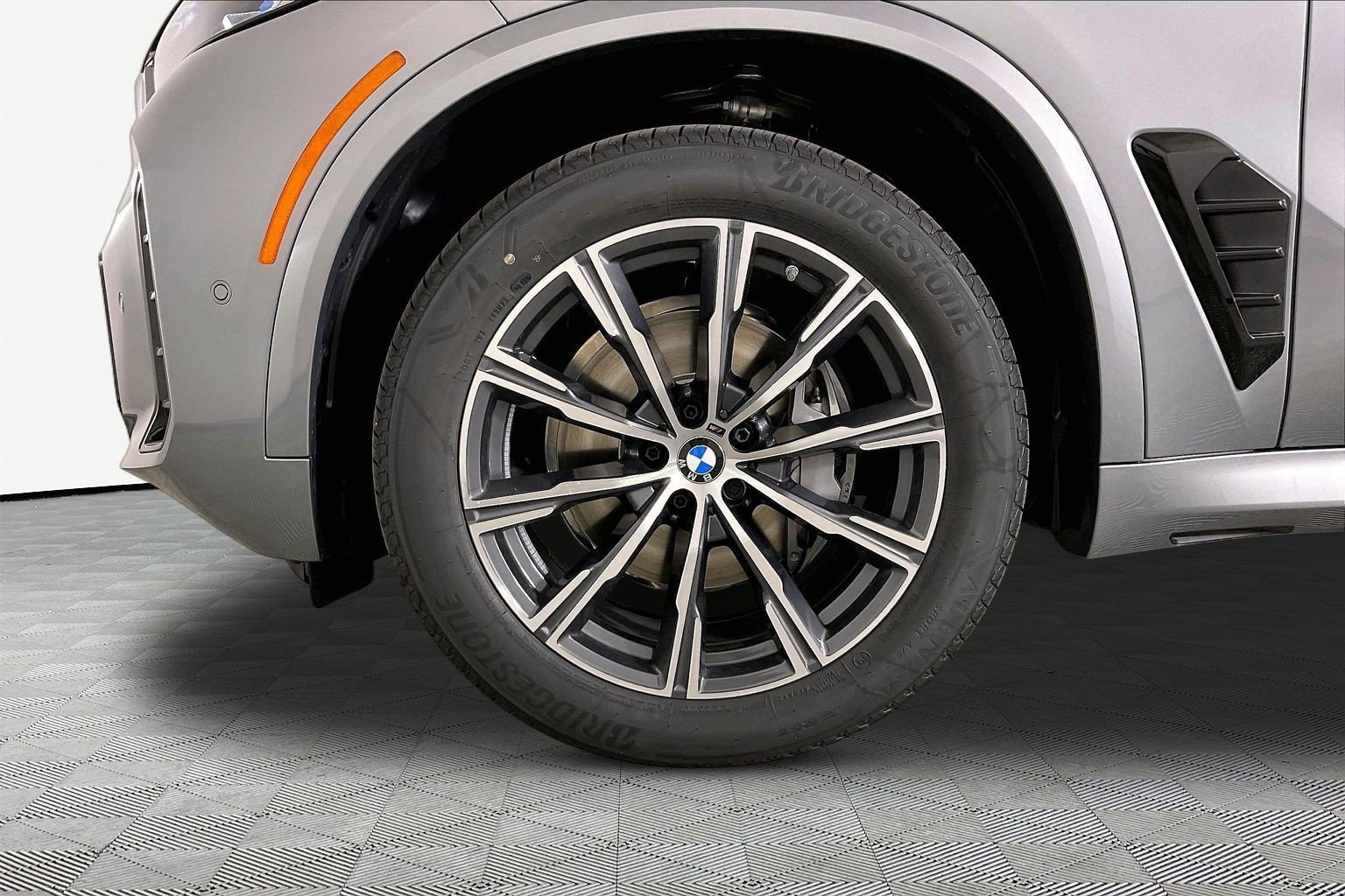 New 2026 BMW X5 xDrive40i AWD/4WD image 20