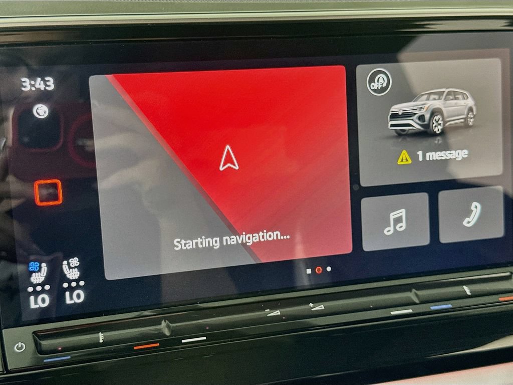 Used 2025 Volkswagen Atlas Peak Edition SE AWD/4WD image 26