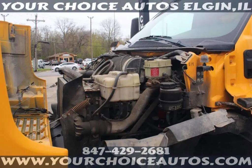 Used 2006 Chevrolet Kodiak C4500 2WD Regular Cab image 21