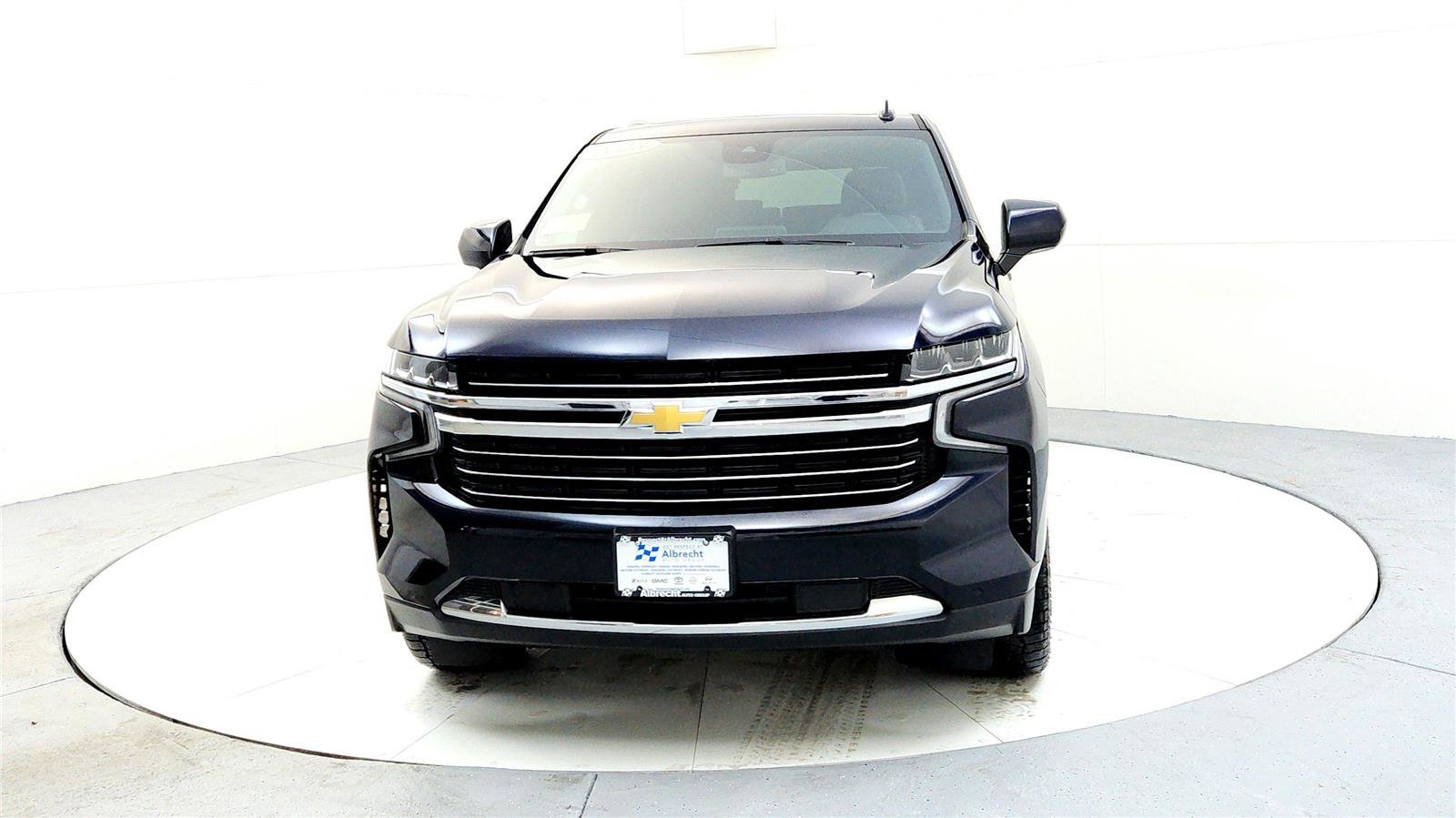 Used 2023 Chevrolet Tahoe LT image 2