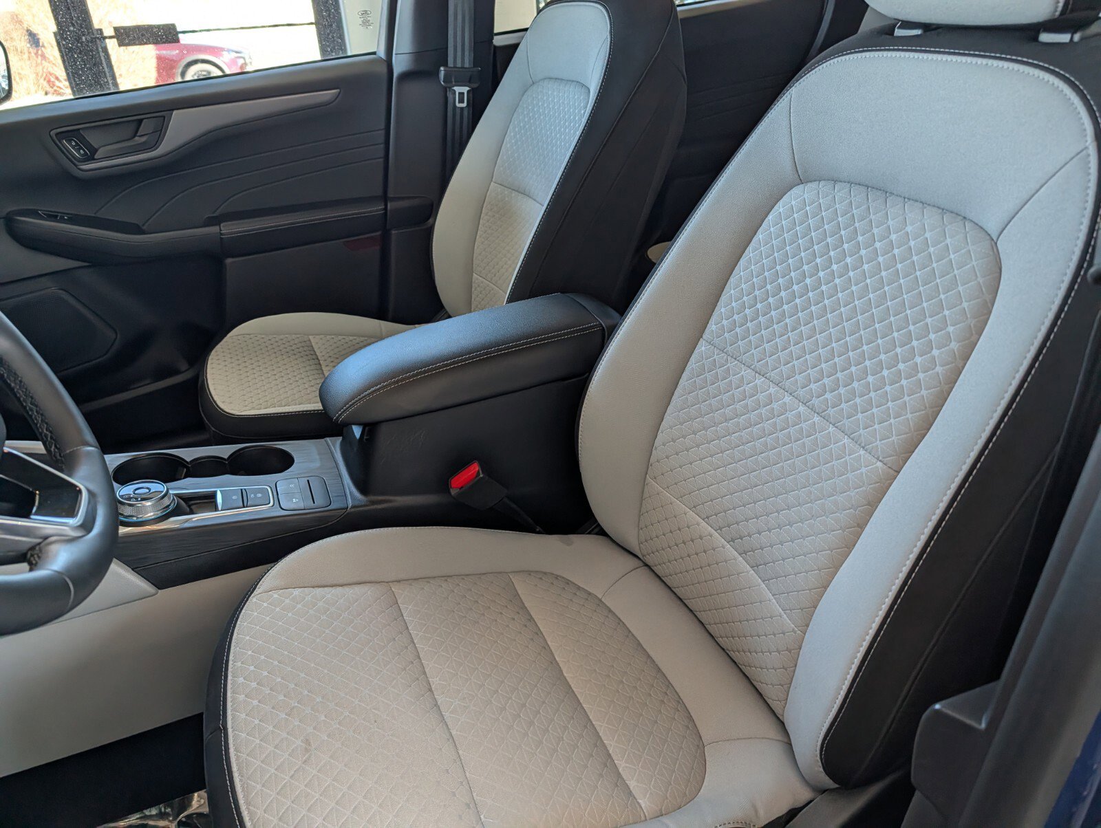 Used 2023 Ford Escape Active image 10