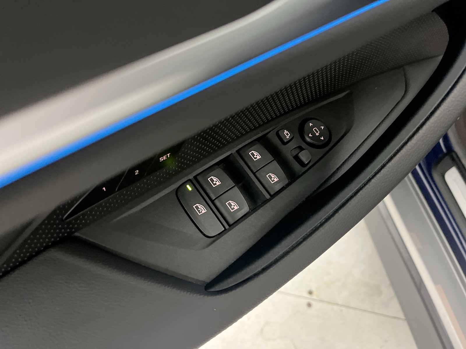Certified 2023 BMW i4 eDrive35 w/ Premium Package RWD image 21