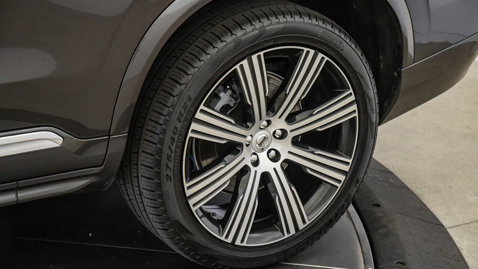 Certified 2023 Volvo XC90 T8 Core w/ Protection Package Premier AWD/4WD image 11