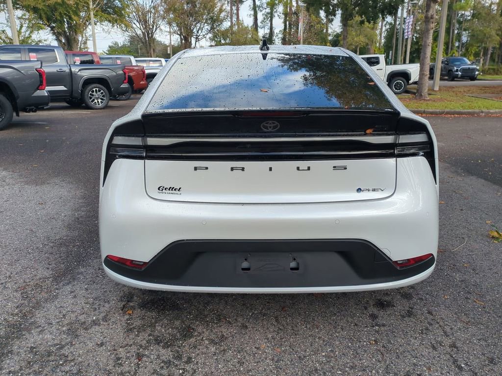 New 2026 Toyota Prius Plug-In Hybrid image 6