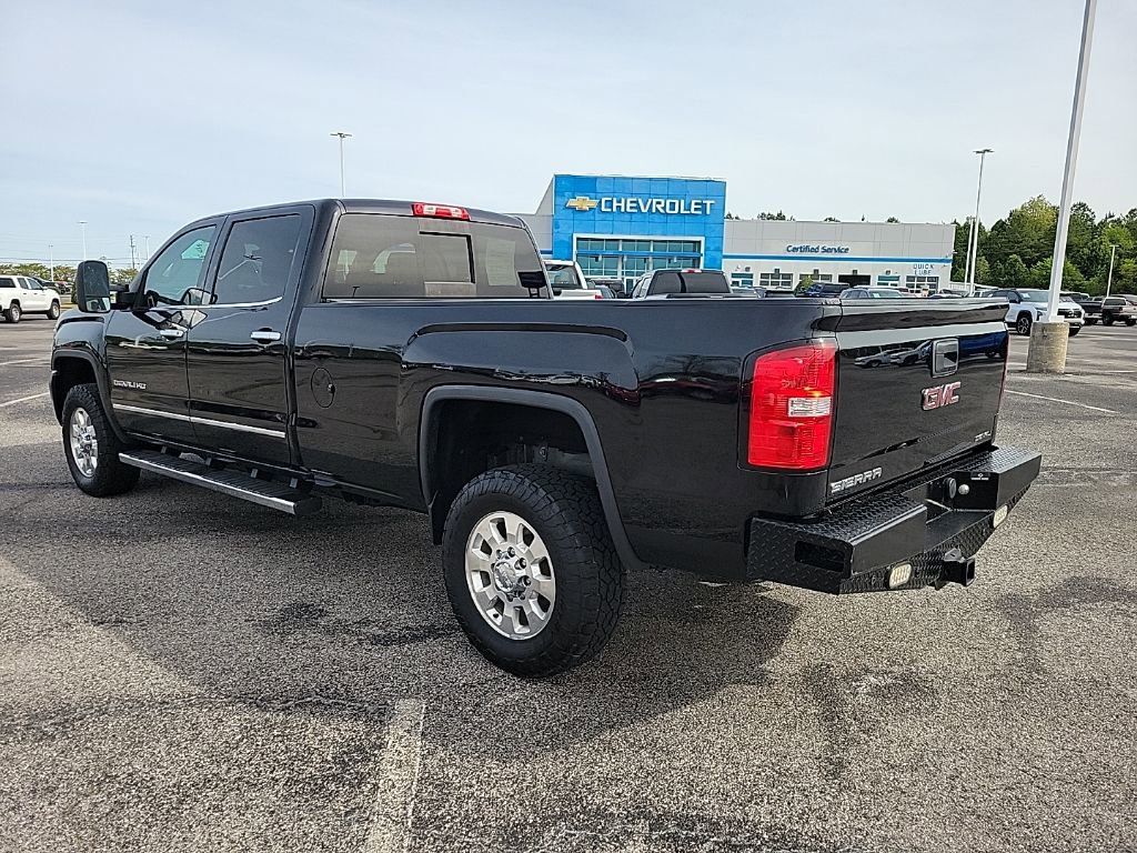Used 2015 GMC Sierra 3500 Denali image 5