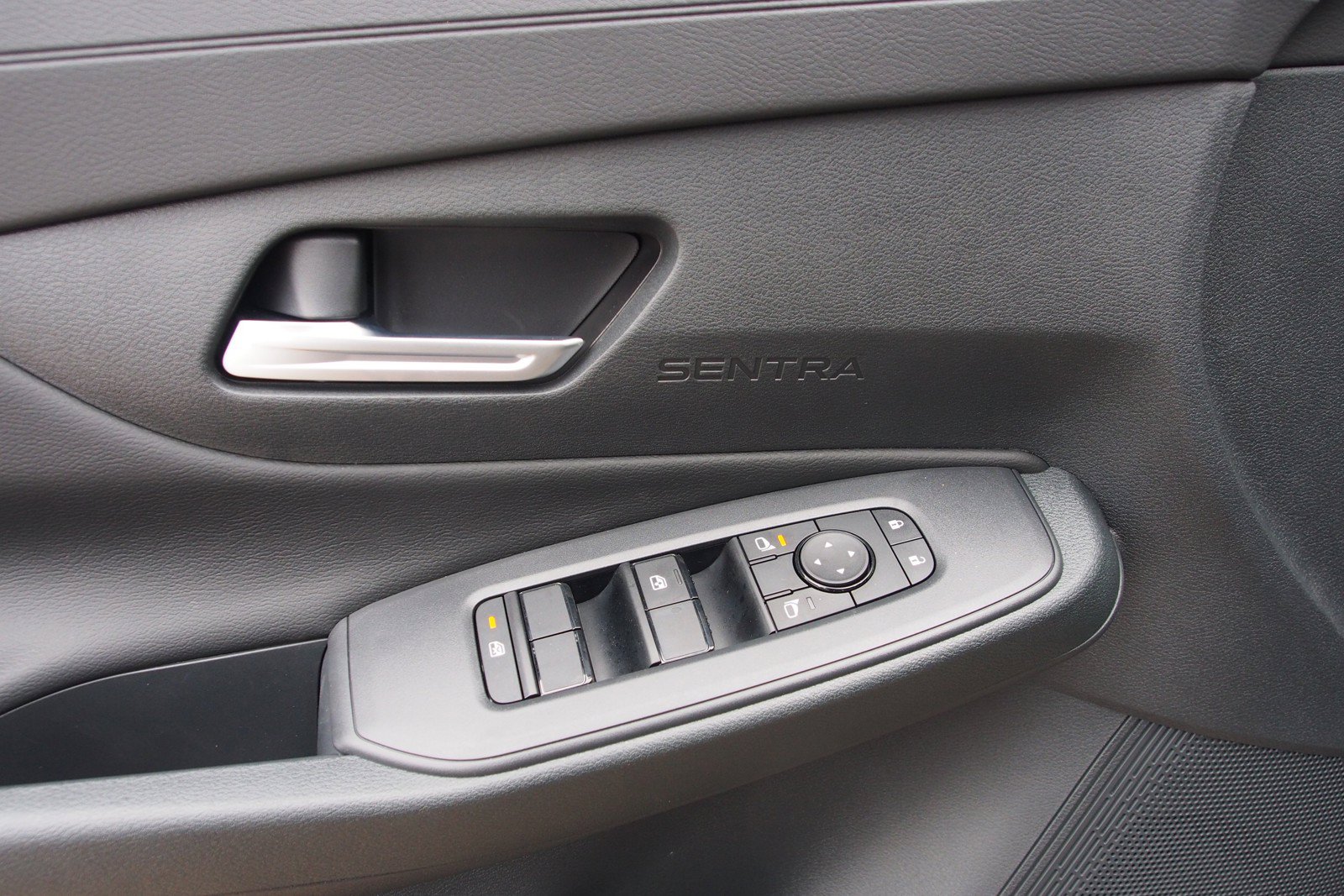 New 2026 Nissan Sentra SV w/ SV Convenience Package FWD image 17
