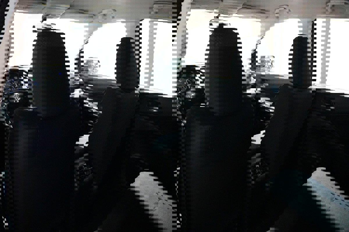 Used 2015 Honda CR-V LX image 17