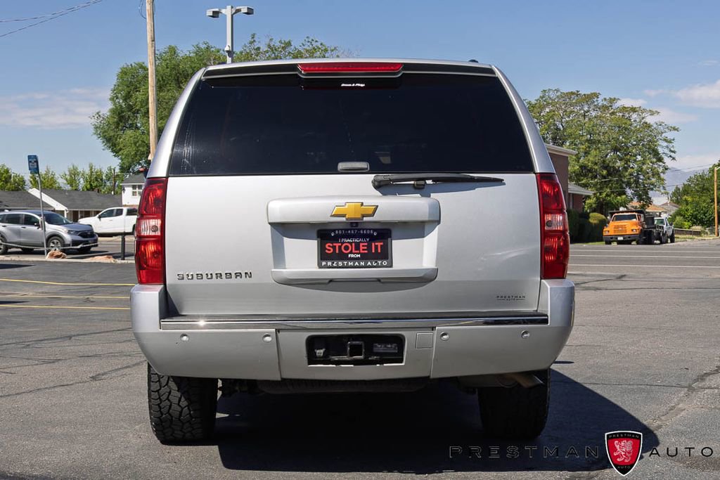 Used 2014 Chevrolet Suburban LTZ AWD/4WD image 19