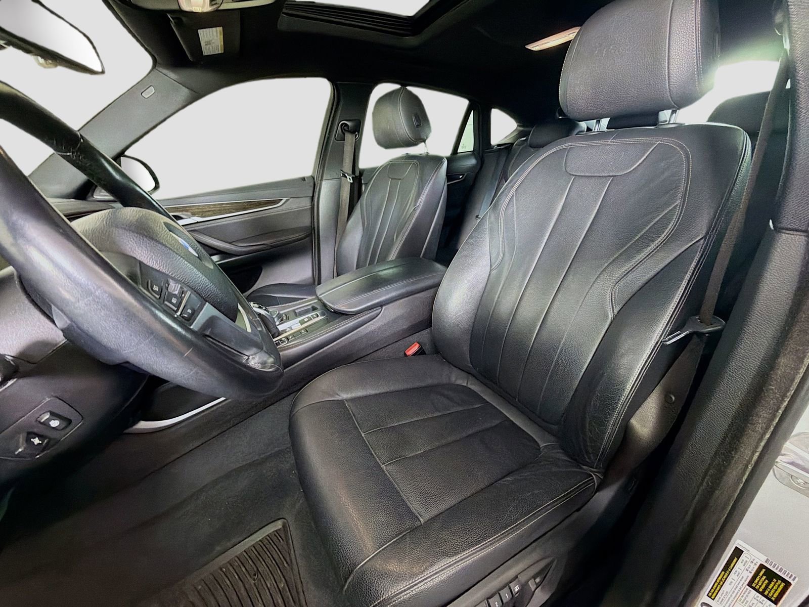 Used 2019 BMW X6 xDrive35i image 12