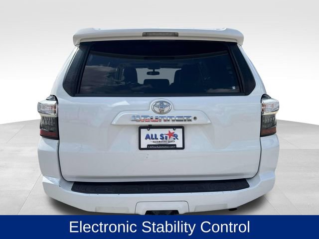 Used 2016 Toyota 4Runner SR5 Premium image 5