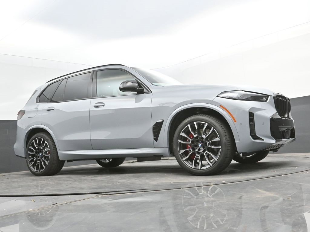 New 2026 BMW X5 M60i w/ Executive Package image 34