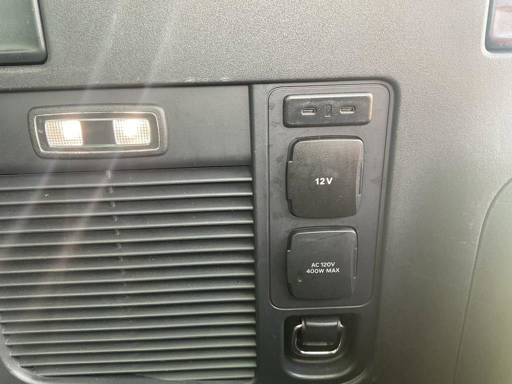 Used 2025 Ford Expedition Max Active image 16