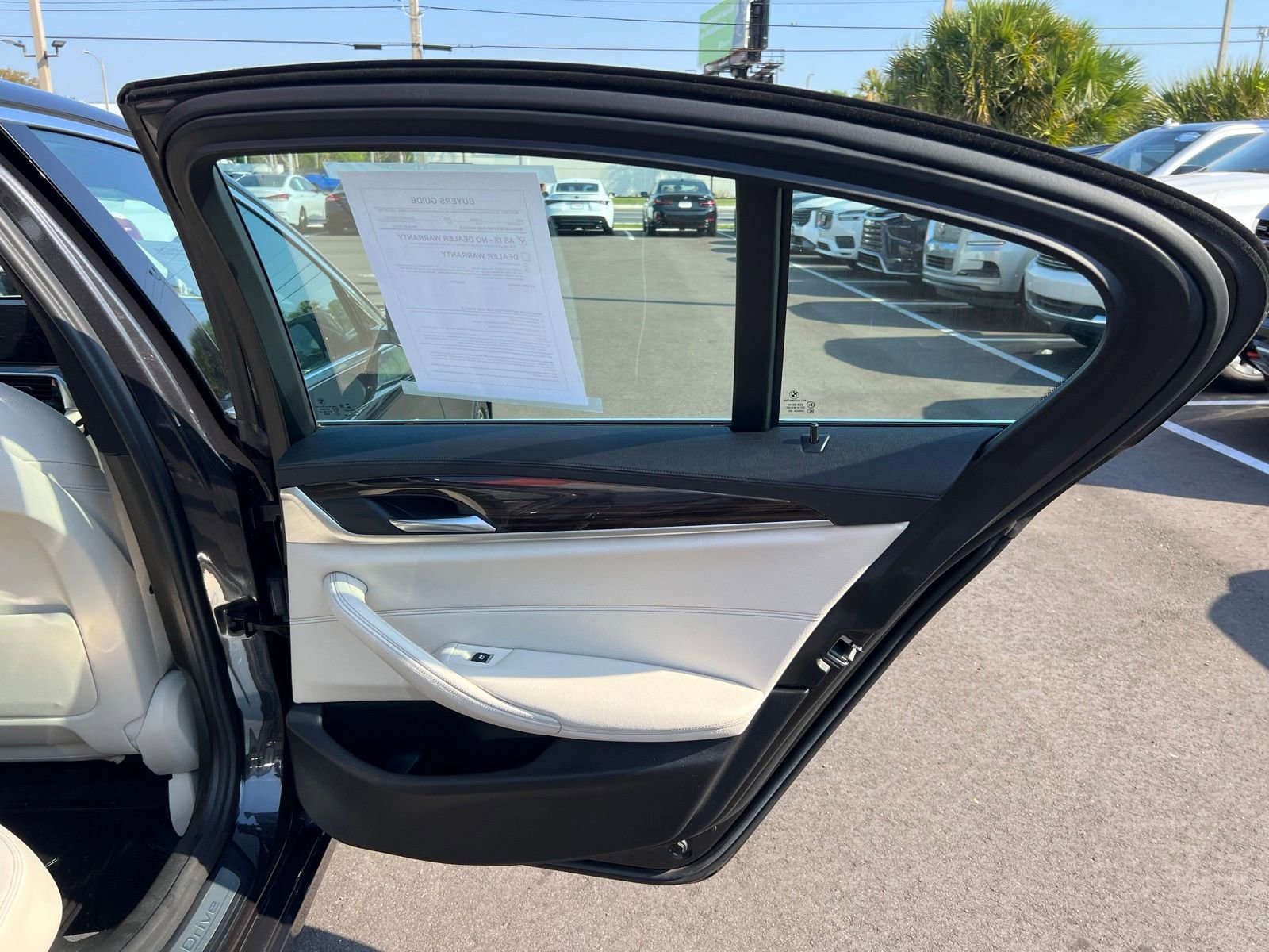Used 2018 BMW 530e RWD image 48