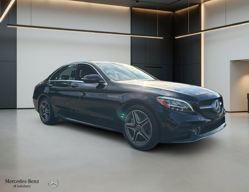 Used 2020 Mercedes-Benz C 300 4MATIC Sedan image 3