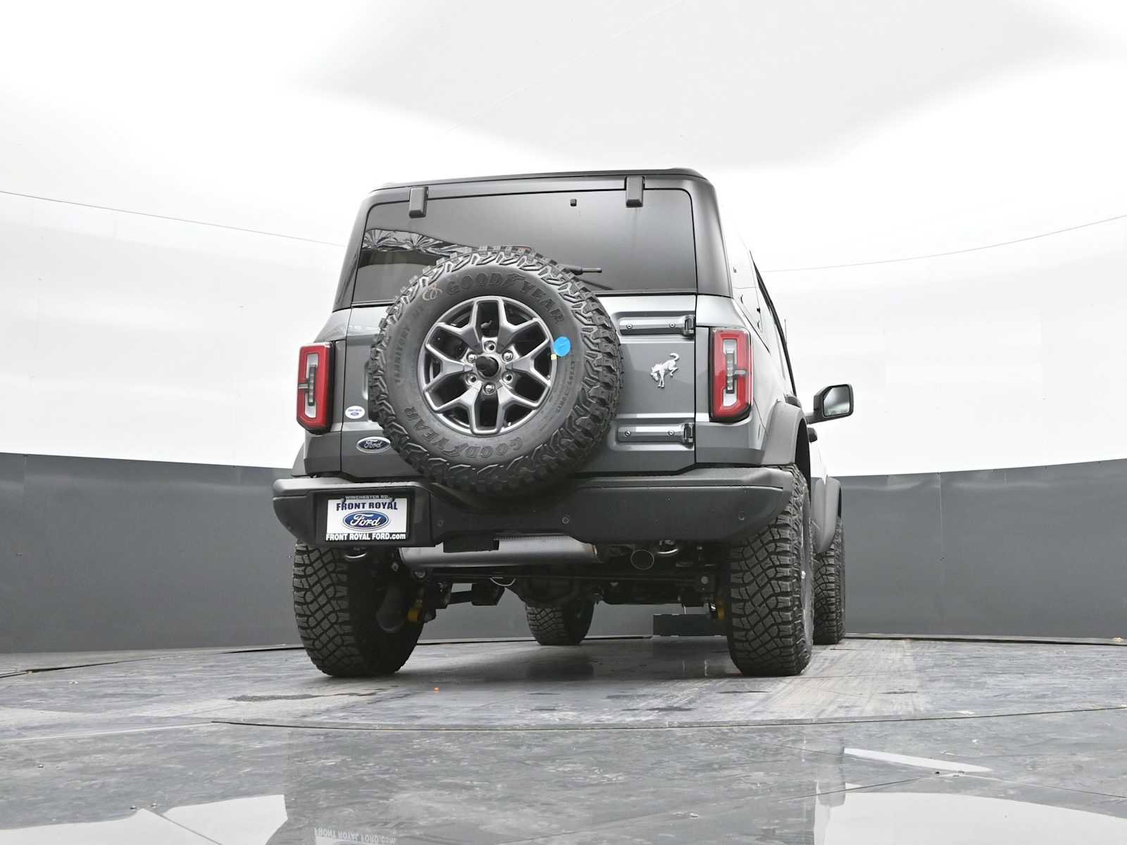 New 2025 Ford Bronco Badlands image 59