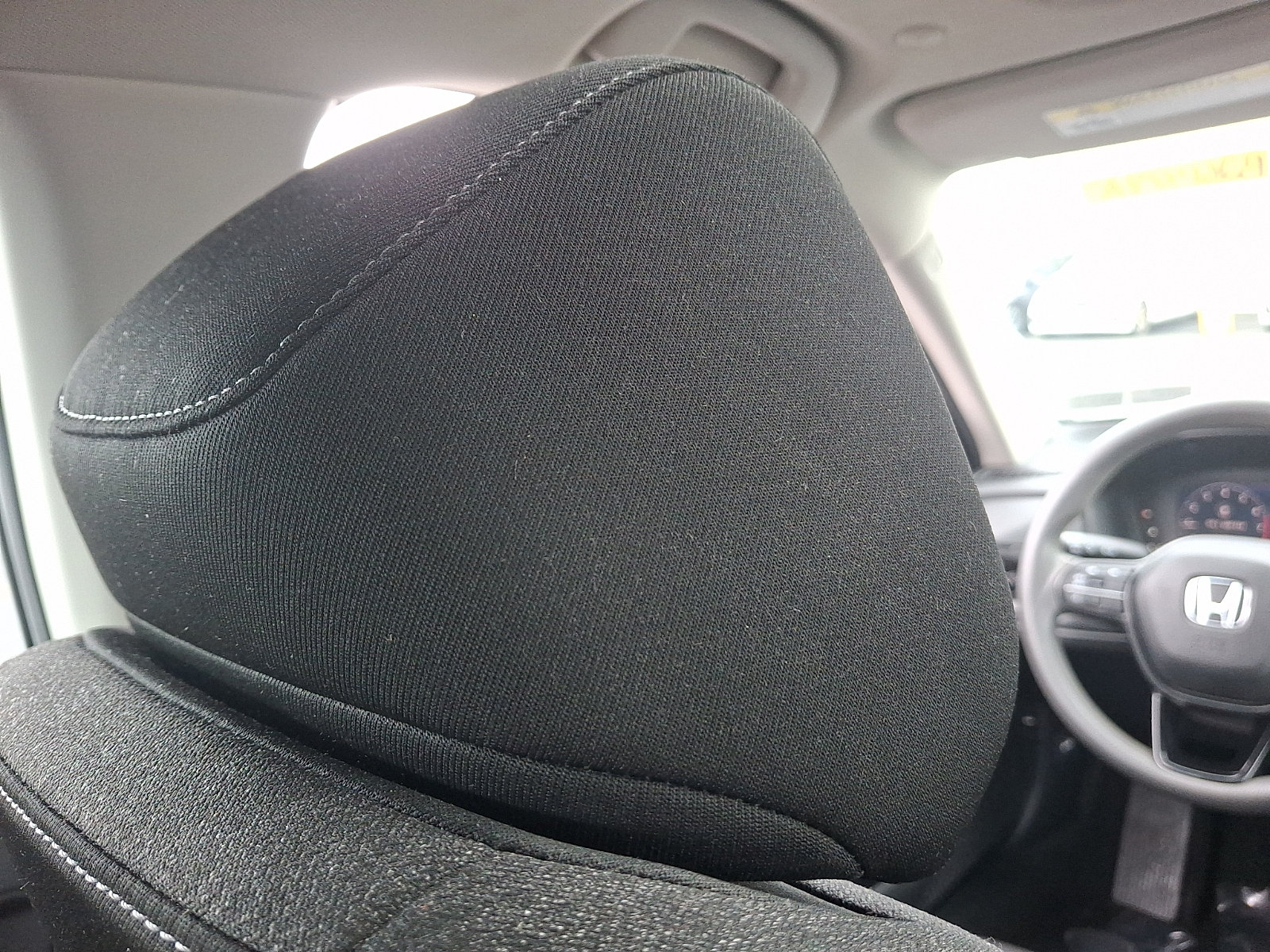 Used 2023 Honda Accord EX image 9