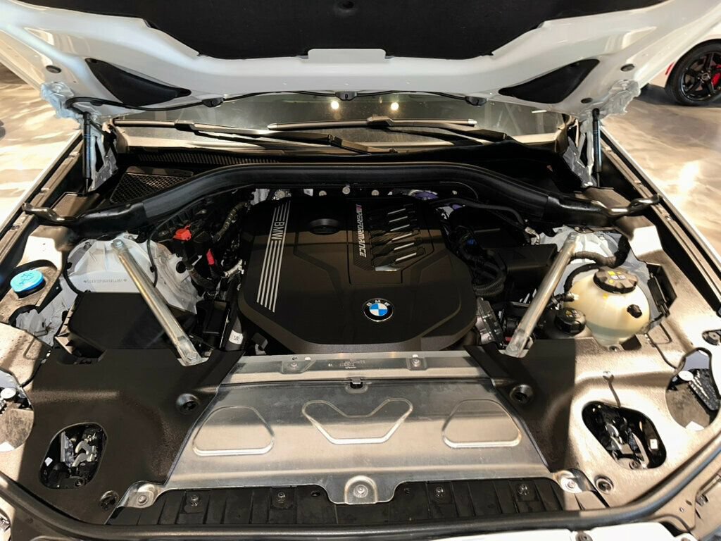 Used 2024 BMW X3 M40i AWD/4WD image 9