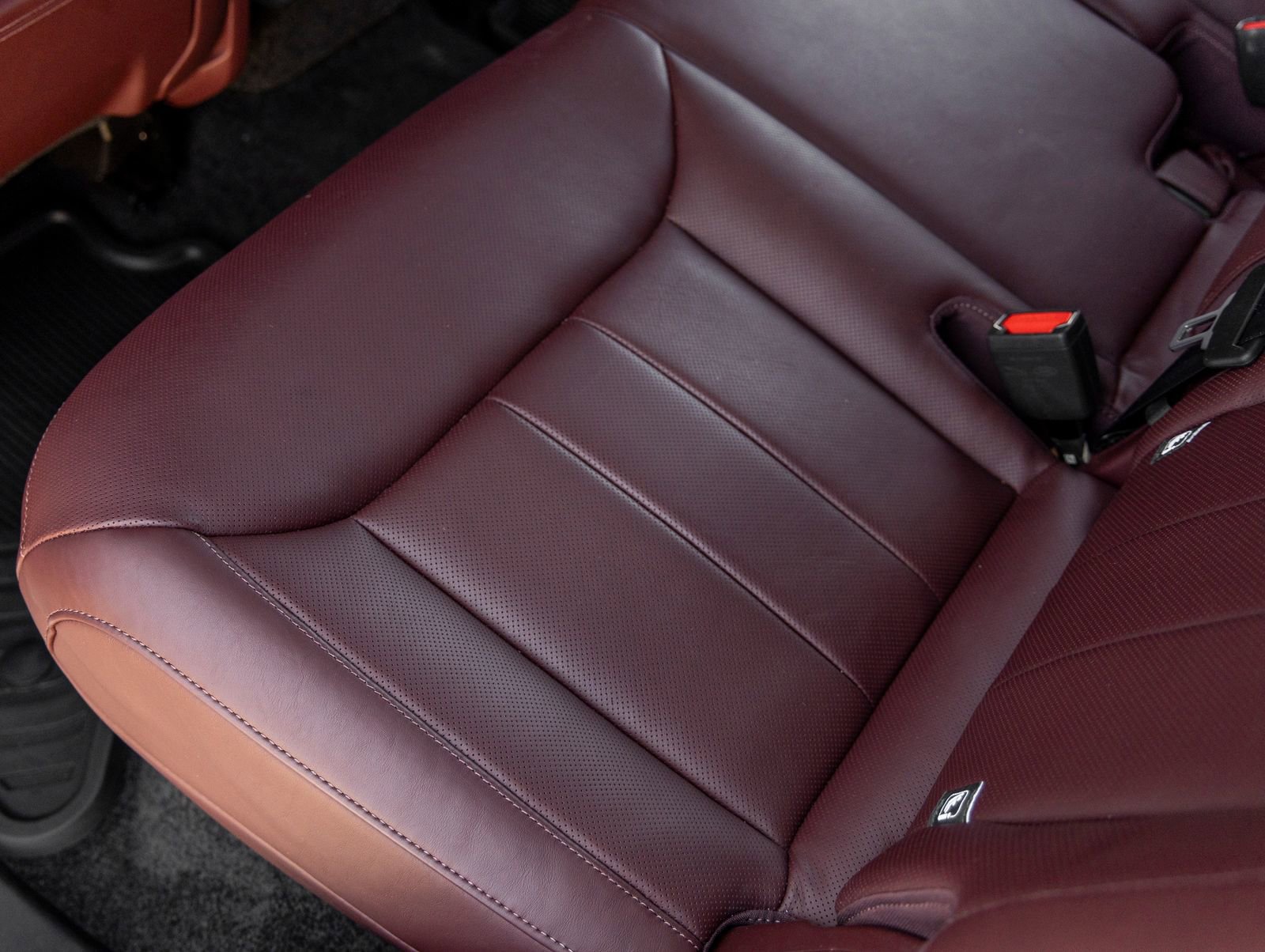 Used 2023 Land Rover Range Rover SE image 29