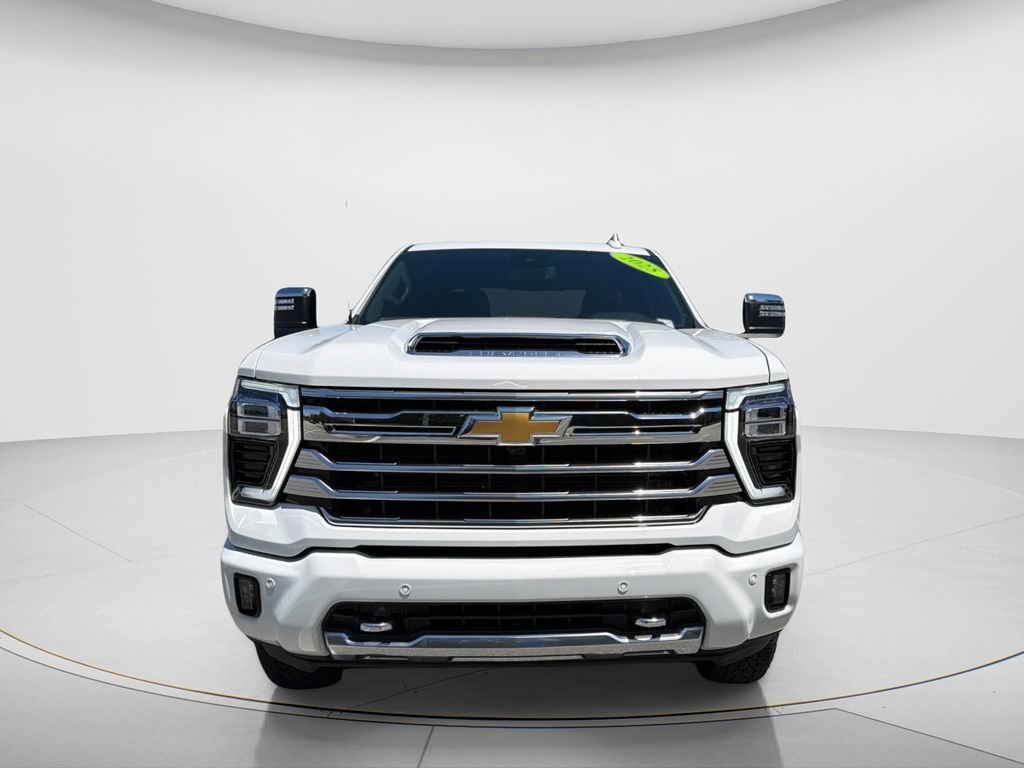 Used 2025 Chevrolet Silverado 2500 High Country w/ Z71 Off-Road Package AWD/4WD image 9