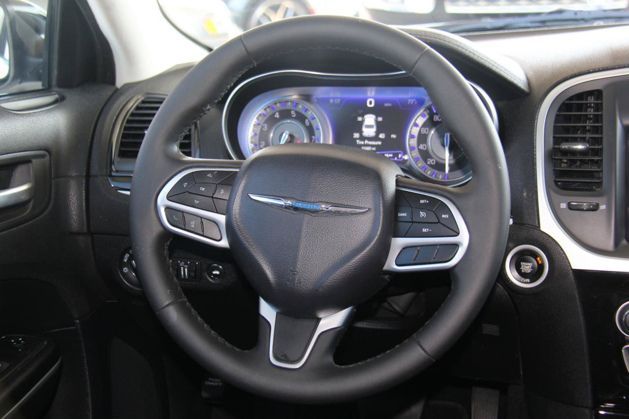 Used 2023 Chrysler 300 Touring w/ Sport Appearance Package RWD image 11