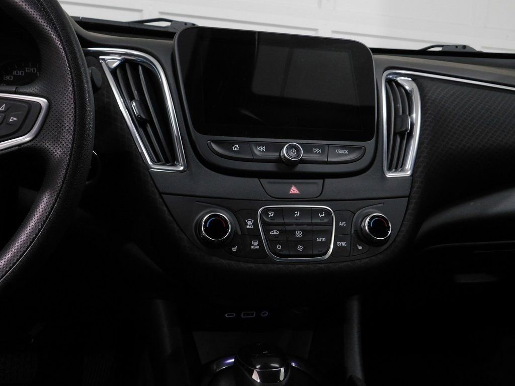 Used 2019 Chevrolet Malibu LT image 47