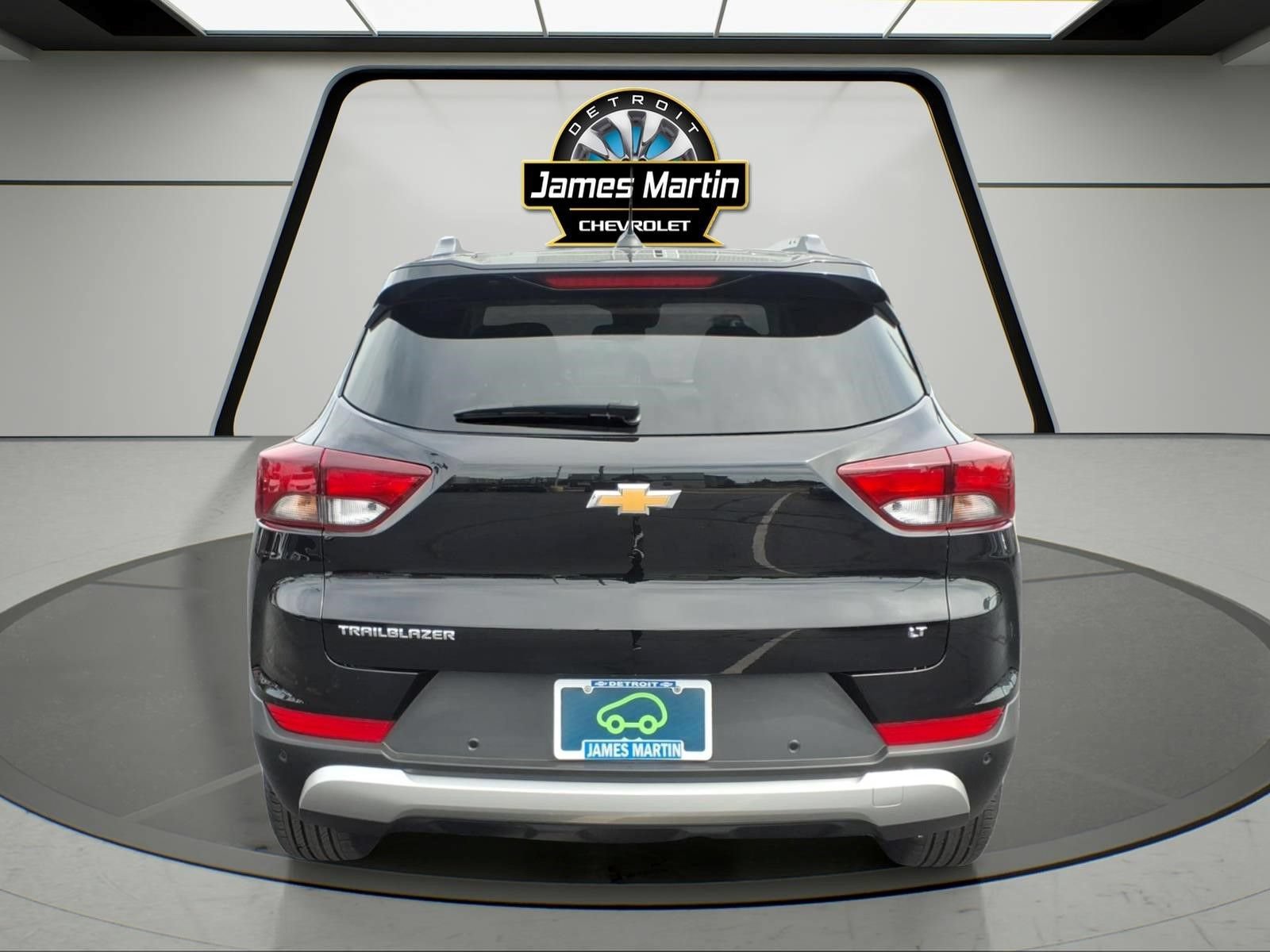 Certified 2024 Chevrolet TrailBlazer LT w/ Driver Confidence Package FWD image 5
