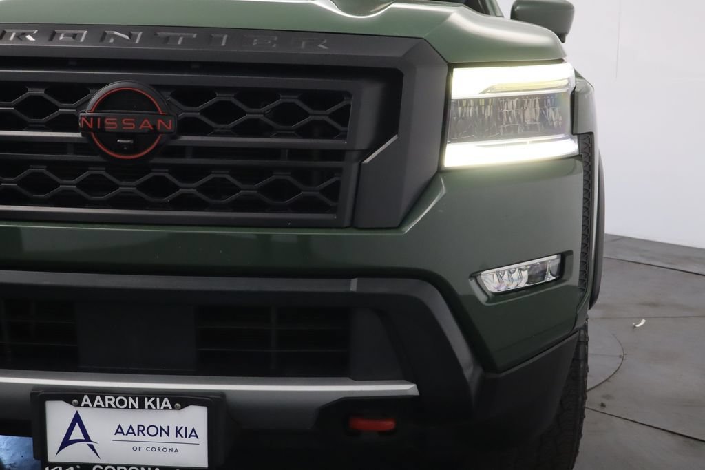Used 2022 Nissan Frontier Pro-X RWD image 8