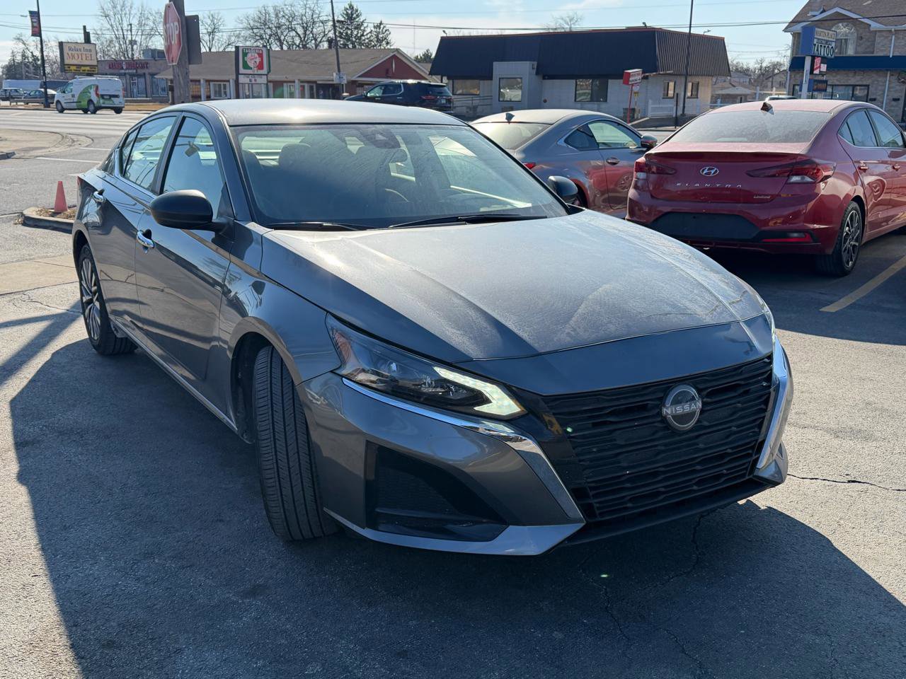Used 2025 Nissan Altima 2.5 SV image 5