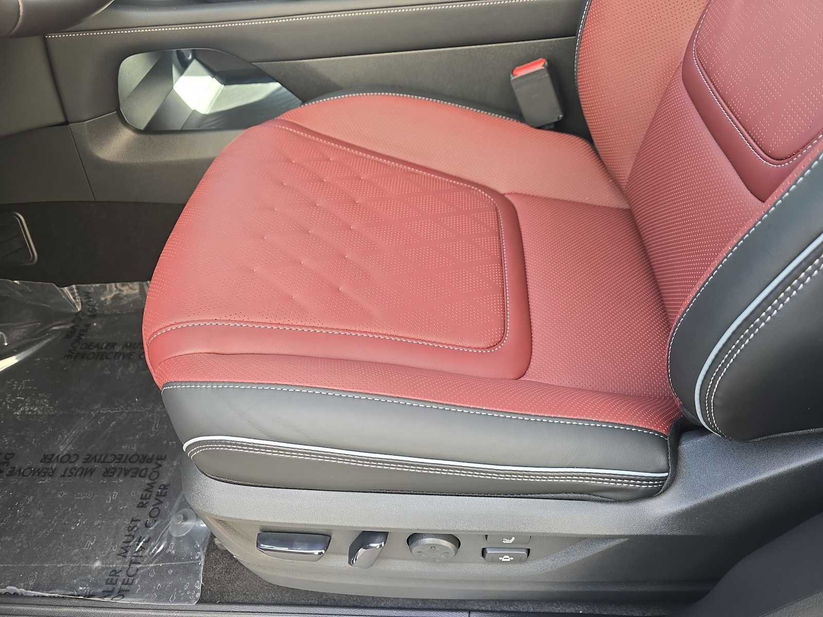 New 2026 INFINITI QX80 Autograph w/ Premium Cargo Package image 15