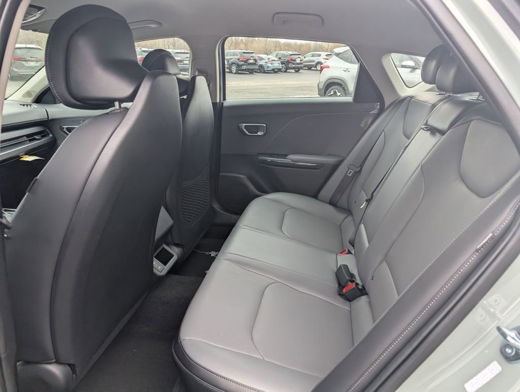 New 2026 Kia K4 EX image 9