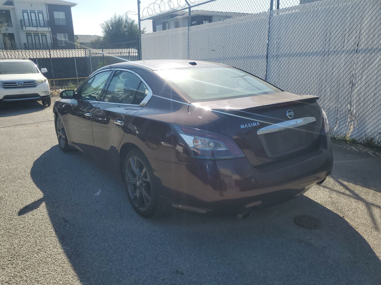 Used 2014 Nissan Maxima 3.5 SV w/ Sport Package FWD image 4