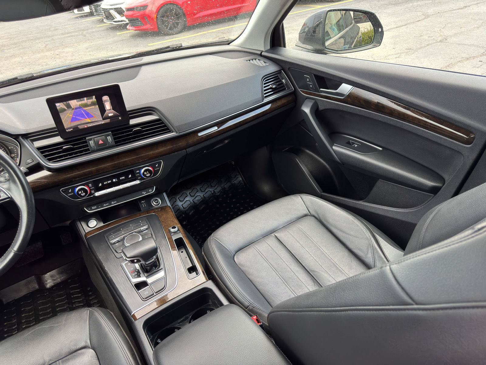 Used 2019 Audi Q5 2.0T Premium w/ Convenience Package AWD/4WD image 30