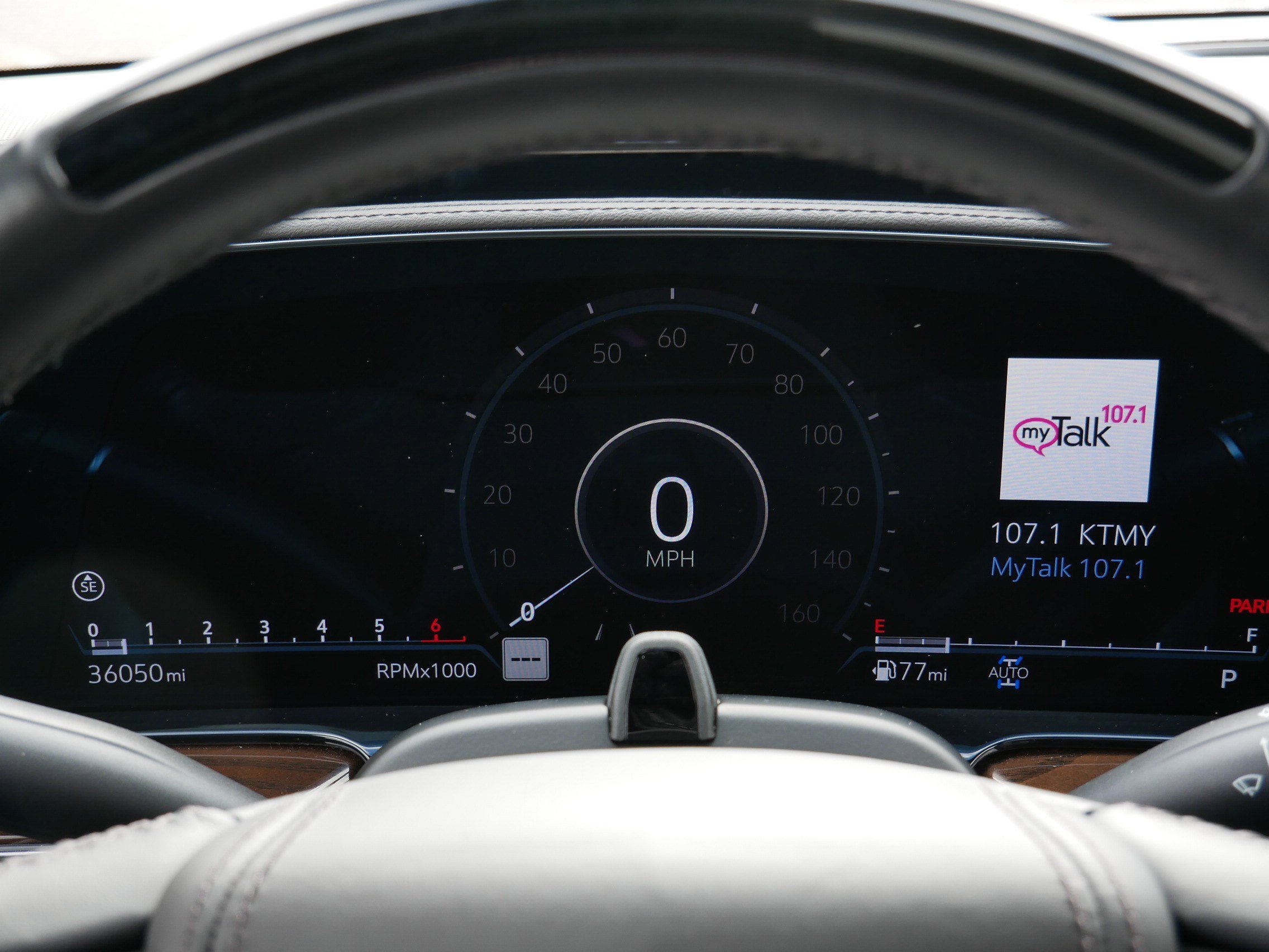 Used 2023 Cadillac Escalade Sport Platinum w/ LPO, ONYX Package image 22