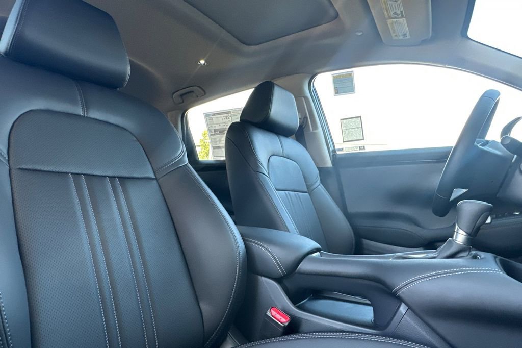 New 2026 Honda HR-V EX-L image 18