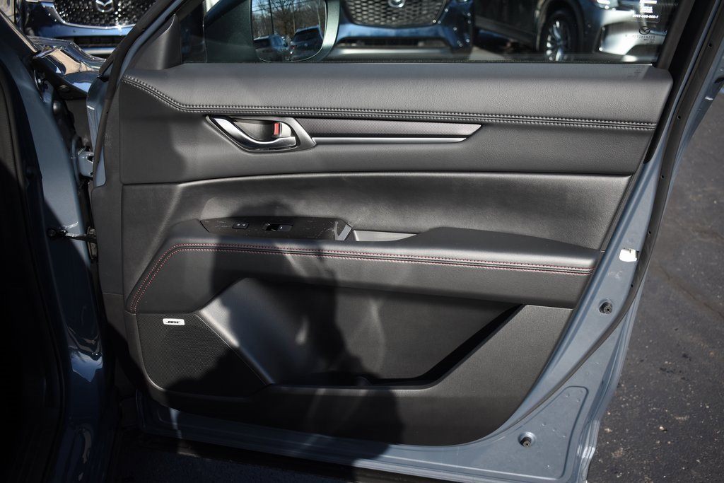 New 2025 MAZDA CX-5 Carbon Edition image 28