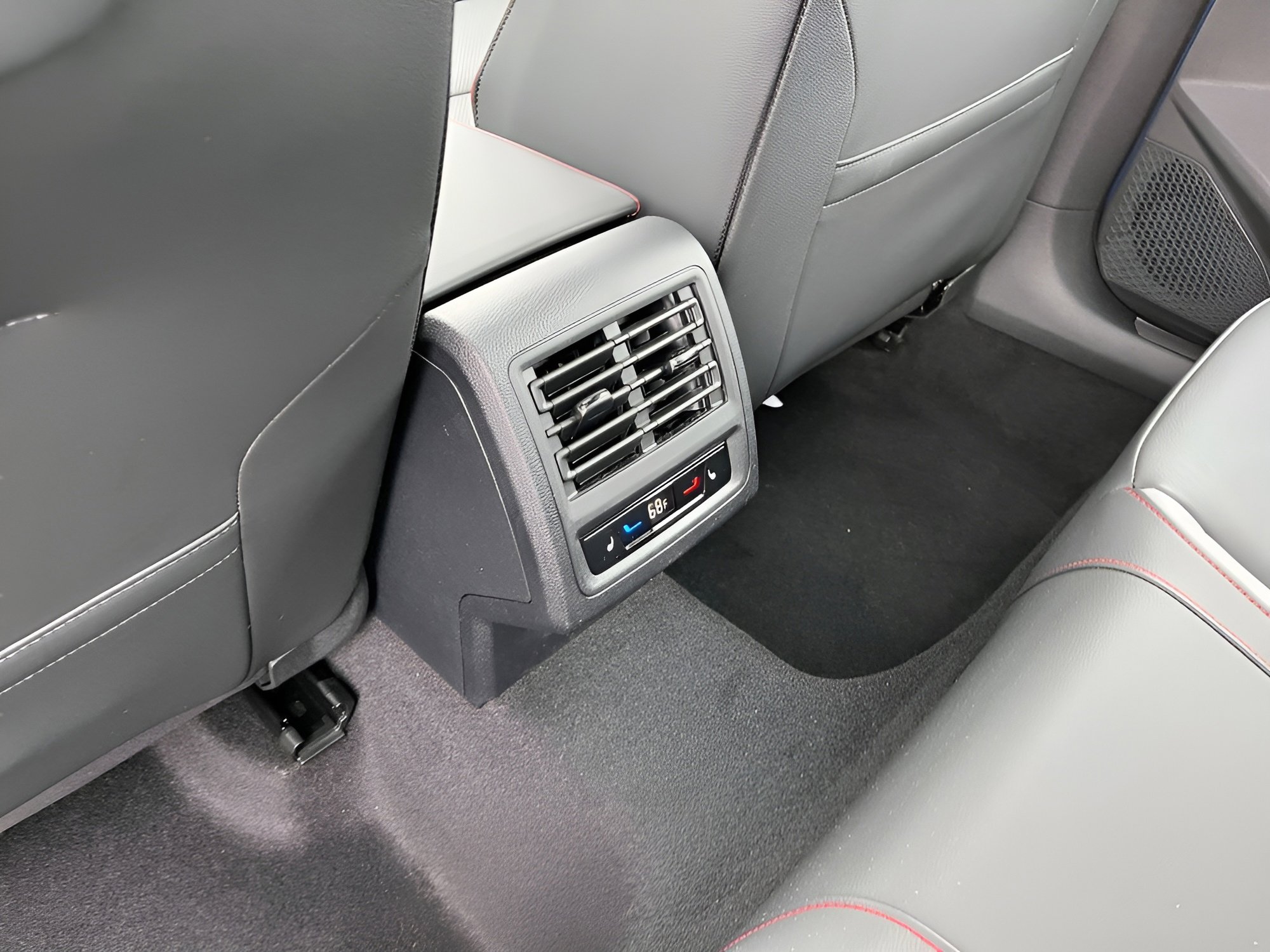 New 2025 Volkswagen GTI Autobahn image 29