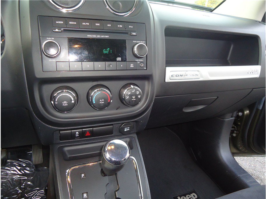 Used 2015 Jeep Compass Sport w/ Power Value Group AWD/4WD image 21