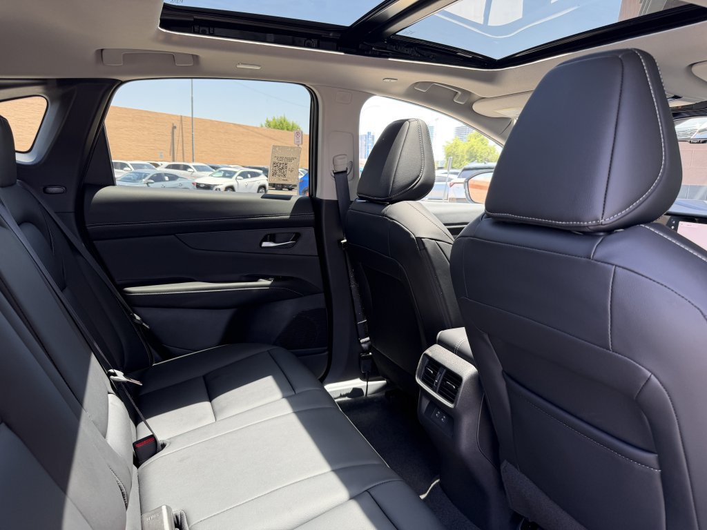 Used 2025 Nissan Murano SL AWD/4WD image 38